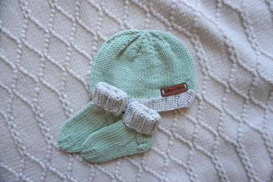 Welcome Home Hat and Sock Set – Hand-Knit Cashmere and Merino Wool Newborn Coming Home Outfit | Light Green & Gray