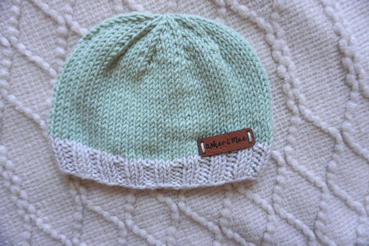 Welcome Home Hat and Sock Set – Hand-Knit Cashmere and Merino Wool Newborn Coming Home Outfit | Light Green & Gray