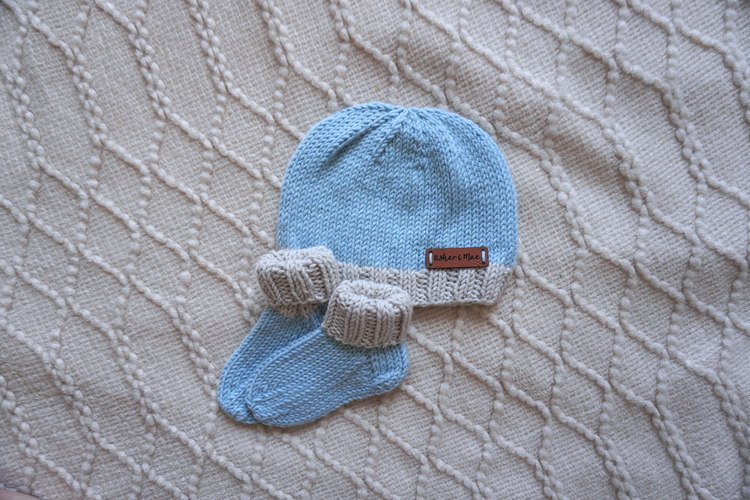 Welcome Home Hat and Sock Set – Hand-Knit Cashmere and Merino Wool Newborn Coming Home Outfit | Sky Blue & Gray