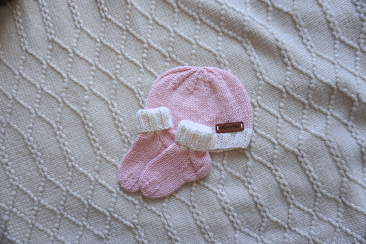 Welcome Home Hat and Sock Set – Hand-Knit Cashmere and Merino Wool Newborn Coming Home Outfit | Light Pink & Cream